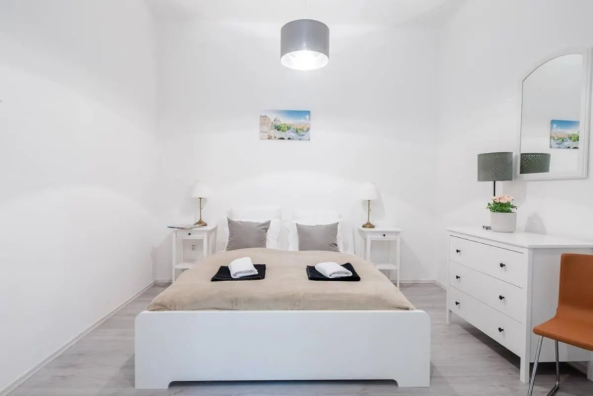 Central Brand New And Modern Apartment Budapest