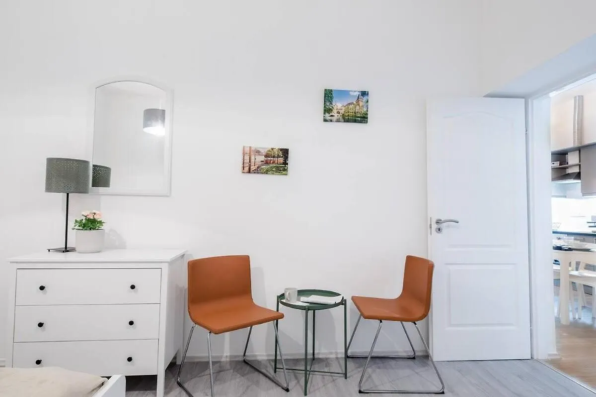 Central Brand New And Modern Apartment Budapest Ungern